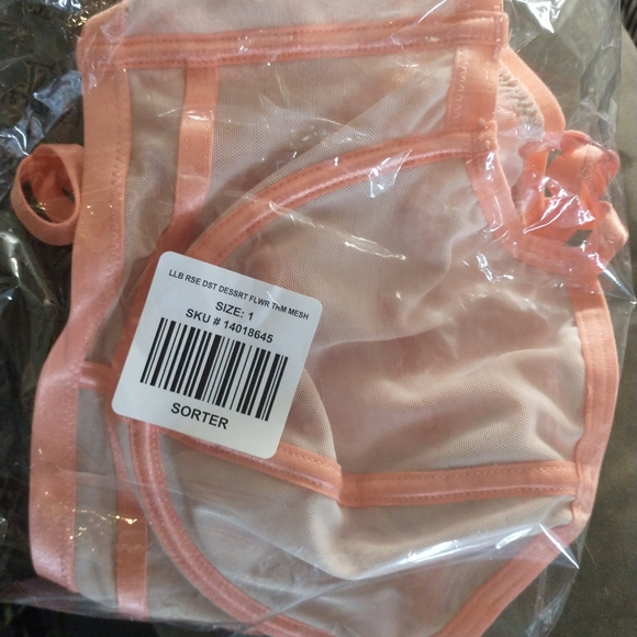 NWT Strappy Coral Mesh Torrid Longline Bralette 1x - Picture 6 of 7